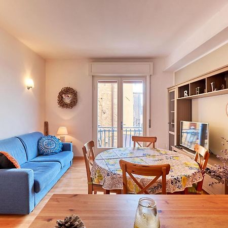 Apartmentsgarda - Residenza Dei Navigatori Torri Del Benaco Exterior foto